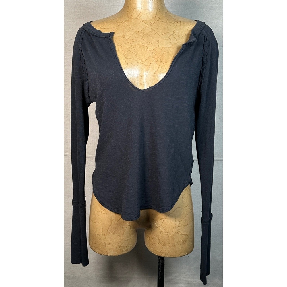 We The Free Free People Small Black Deep‎ V Neck Long Sleeve Top boho Grunge